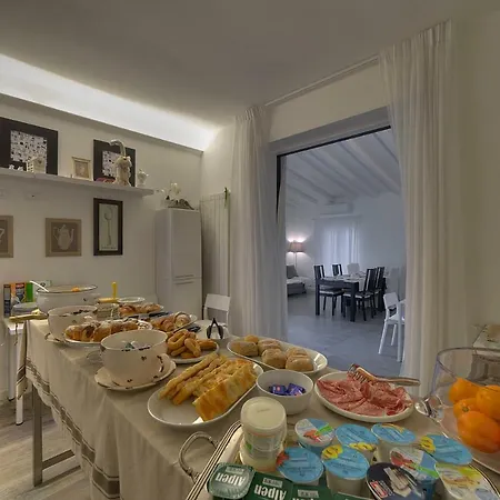 فندق مبيت وإفطار Ca' Du Ale 4*