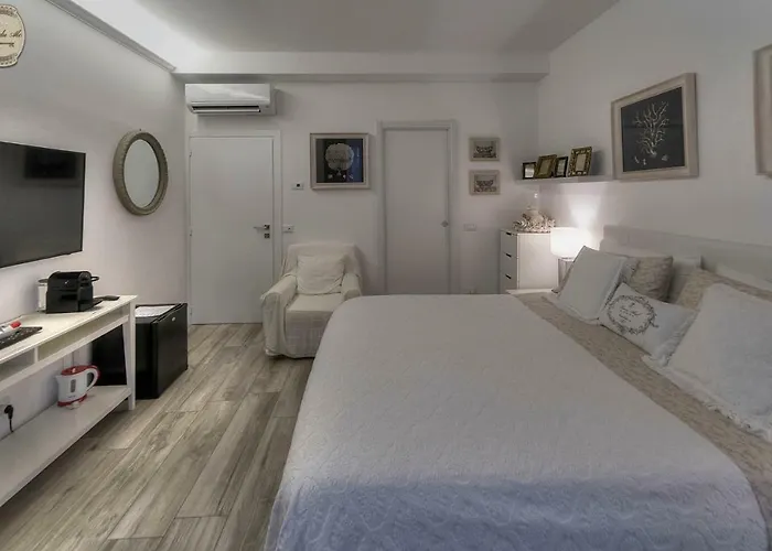 Ca' Du Ale Nocleg ze śniadaniem Sestri Levante