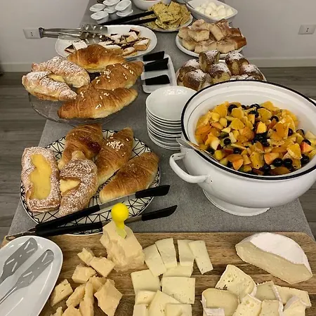 Oda ve Kahvaltı Ca' Du Ale 4*